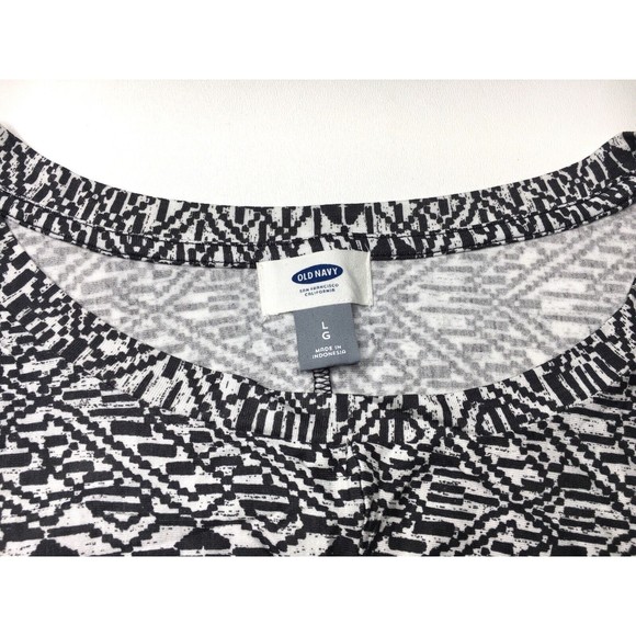 Old Navy Womens Relaxed Dolman Short Sleeve T Shirt Black Geo Summer Print L - Picture 7 of 11